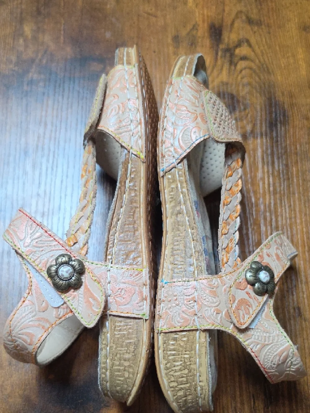 L’ARTISTE‎ by SPRING STEP | Popular Sandals Hand-Painted Floral Leather | US 10
